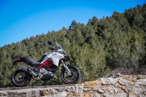 Ducati Multistrada 950 S Static 09 UC70836 Low