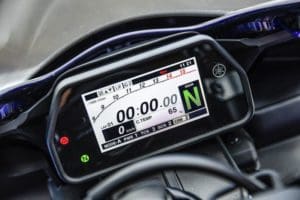 Yamaha YZF R1 MotoPlus YZF R1M 05