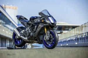 Yamaha YZF R1 MotoPlus YZF R1M 11