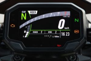 MotoPlus Kawasaki Z900 eerste test 29 kopie