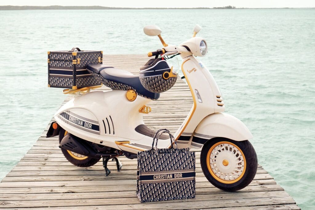 High fashion Vespa  946 Christian Dior  MotoPlus