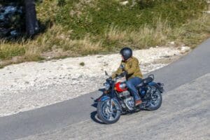 royal enfield classic 350 actie 1