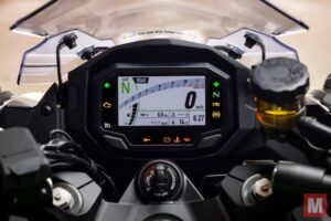 Kawasaki ninja 1100sx se 2025 dashboard